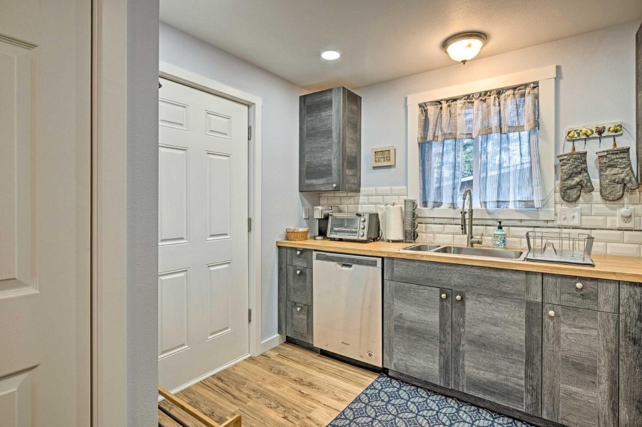 Duplex With Shared Yard - Near Long Beach! Exterior foto